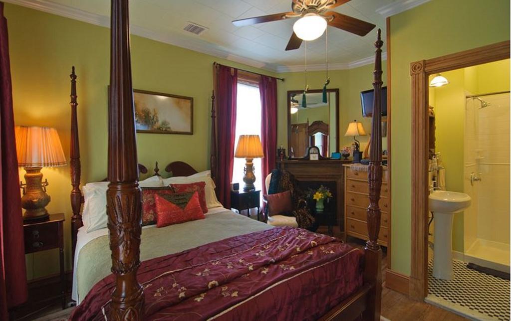 Shorecrest Bed And Breakfast Southold Værelse billede
