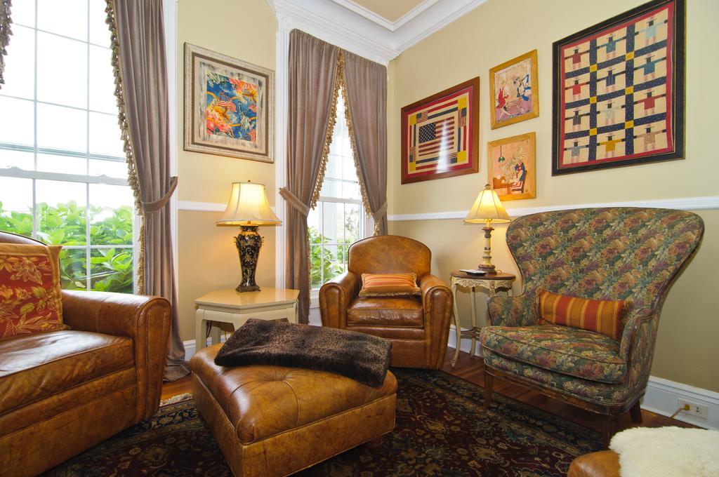 Shorecrest Bed And Breakfast Southold Eksteriør billede