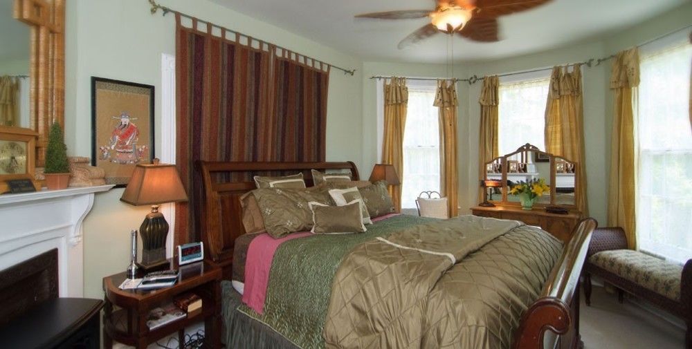 Shorecrest Bed And Breakfast Southold Eksteriør billede