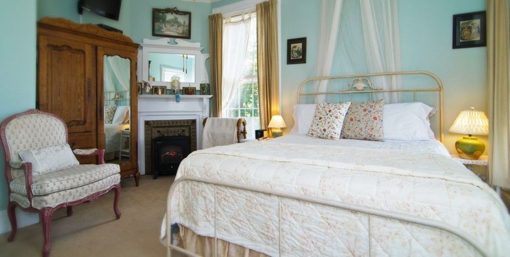Shorecrest Bed And Breakfast Southold Eksteriør billede